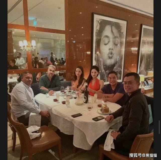 币安赵长鹏：吐舌头是真的<strong></p>
<p>币安官网</strong>，但爱她是假的
