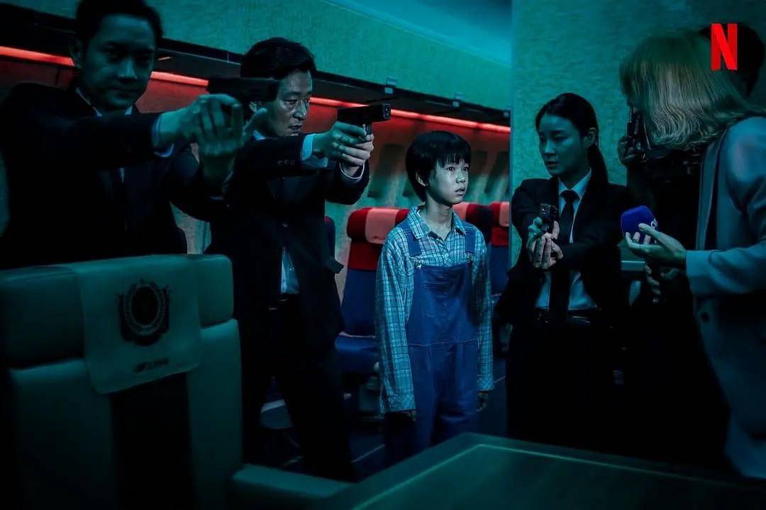影评丨《救命卡特》：豪砸240亿韩元<strong></p>
<p>卡特币</strong>，周元爆肌上阵，全程血战
