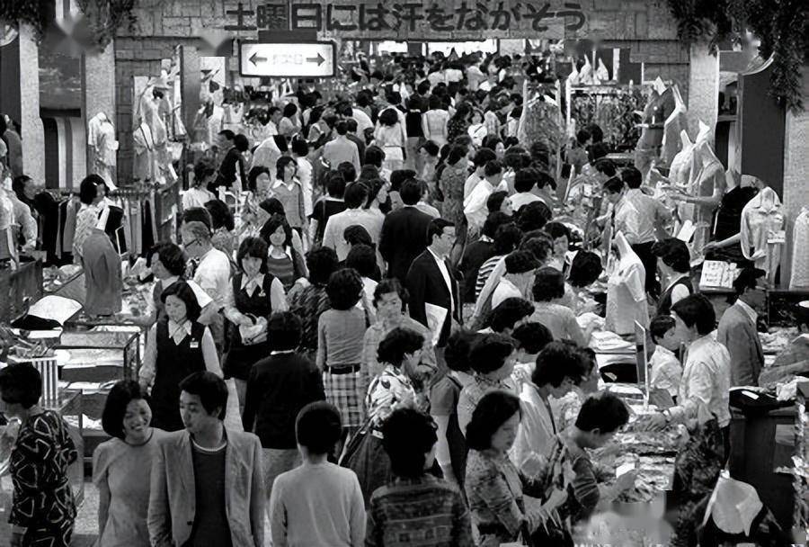 出口金额大增<strong></p>
<p>响币</strong>，日本威士忌热度依然没有褪去