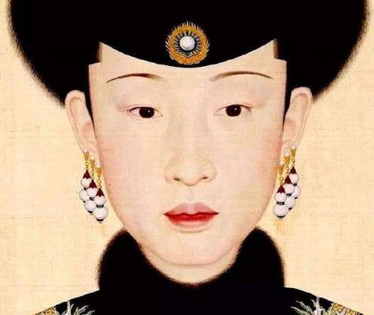 清朝皇后年俸禄1000两银子<strong></p>
<p>币别换算</strong>，换算成人民币价值多少？有人不敢信