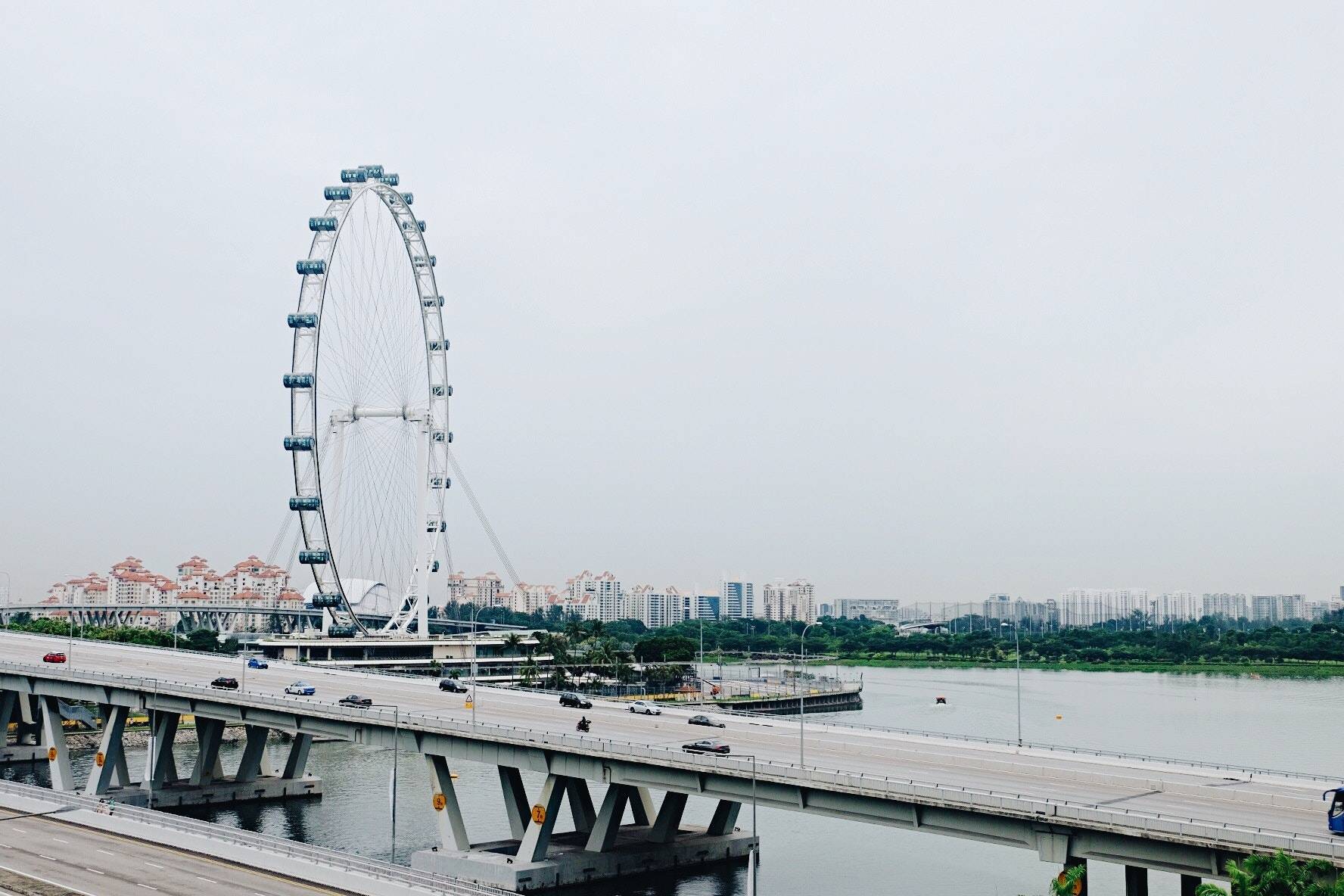 新加坡移民要花费多少钱<strong></p>
<p>买股票要多少钱</strong>？