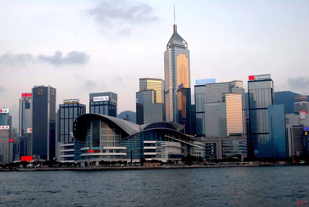 香港公司注册后想变更公司名称+董事股东+注资+地址怎么操作<strong></p>
<p>提币地址怎么操作</strong>？