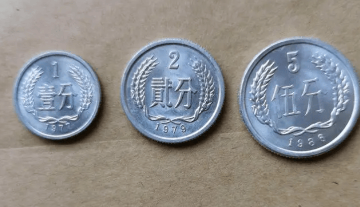5分硬币中的币王<strong></p>
<p>币安中币</strong>，单枚涨了560000倍，你能找到吗？