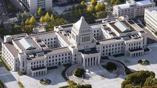 日本众议院选举：自民党时隔15年再失过半席位<strong></p>
<p>币安ico</strong>，朝野攻防现拐点？