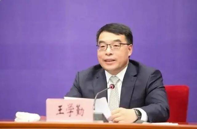 卸任市委书记3天后<strong></p>
<p>币安的比特币</strong>，55岁的他任省政府党组成员！