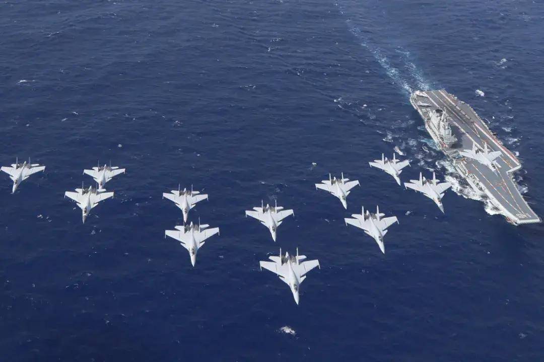 中国首个双航母战斗群横空出世<strong></p>
<p>币安市值</strong>！歼-15B/D居然悄悄装备这么多了？