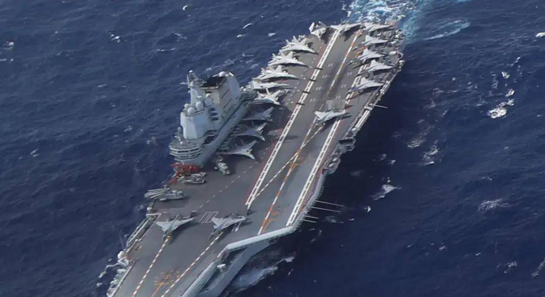 中国首个双航母战斗群横空出世<strong></p>
<p>币安市值</strong>！歼-15B/D居然悄悄装备这么多了？