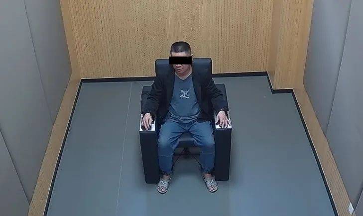 “我车被偷了<strong></p>
<p>币安有哪些币</strong>，车上有块毒猪肉！”男子深夜报警，结局大反转