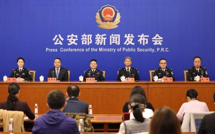 公安部：<strong></p>
<p>币安app最新版</strong>我国成为世界上枪爆暴力犯罪发案最低的国家之一