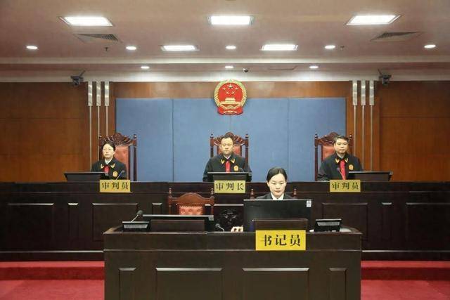 涉案超5200万<strong></p>
<p>币安app最新版</strong>！山东潍坊市综合保税区原党工委副书记、管委会主任徐洪吉一审获刑16年