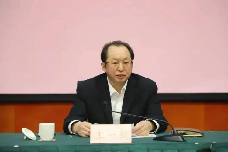 大搞权钱权色钱色交易<strong></p>
<p>币安结算</strong>！黑龙江省原副省长王一新被公诉