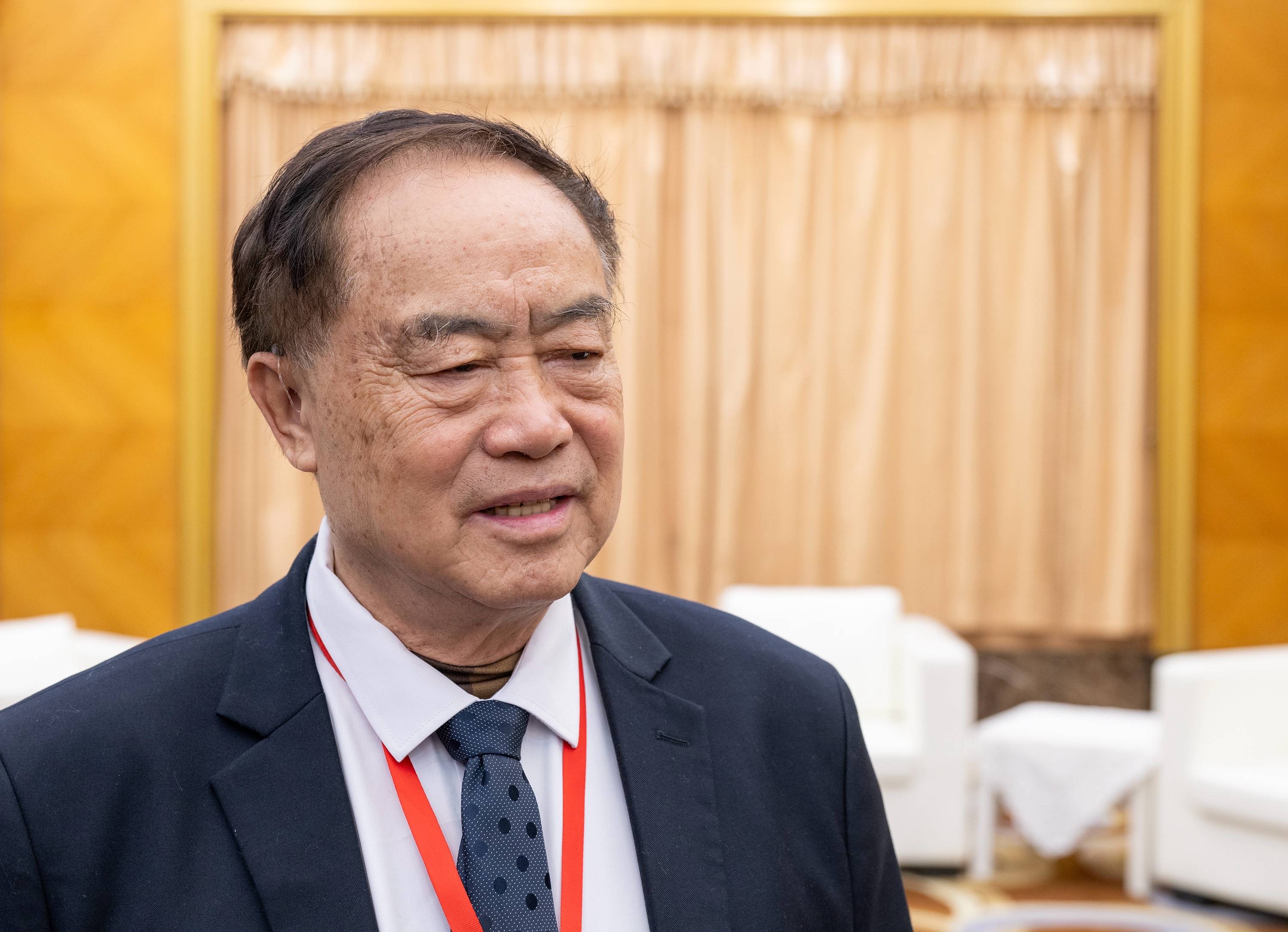 中国工程院院士卢秉恒：建议四川充分利用增材制造技术<strong></p>
<p>币安货币交易所</strong>，推动制造业创新发展