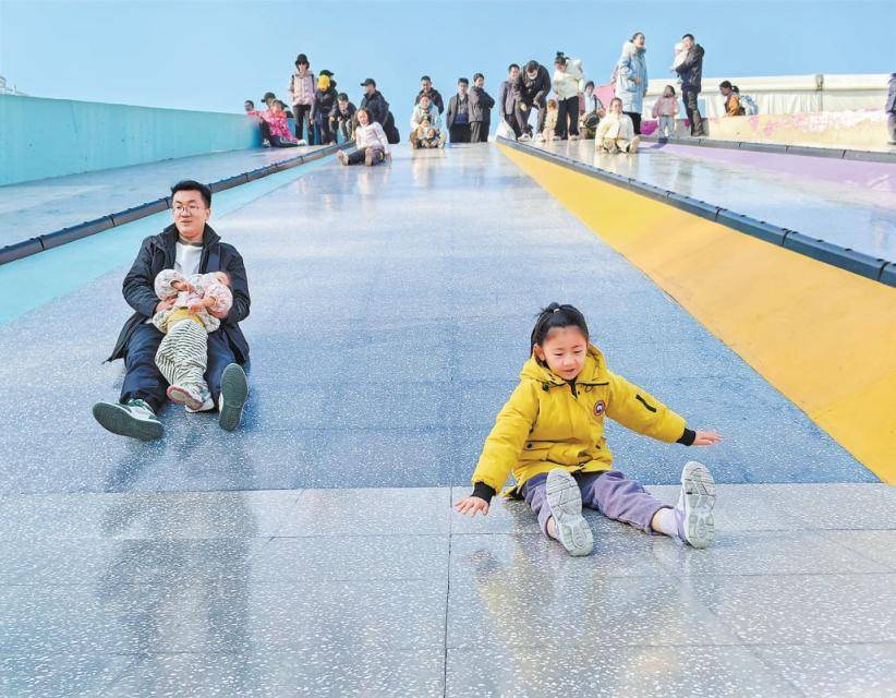 昨夜今晨<strong></p>
<p>币安网怎么充值</strong>，京津冀发生这些大事（2024年12月2日）