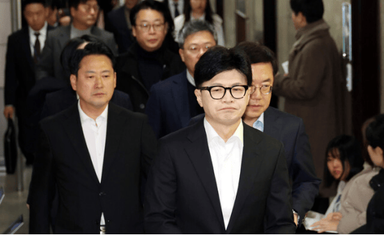 最新<strong></p>
<p>币安法币交易</strong>！韩媒：韩执政党代表要求尹锡悦退党、总统府官员和国防部长官全体辞职