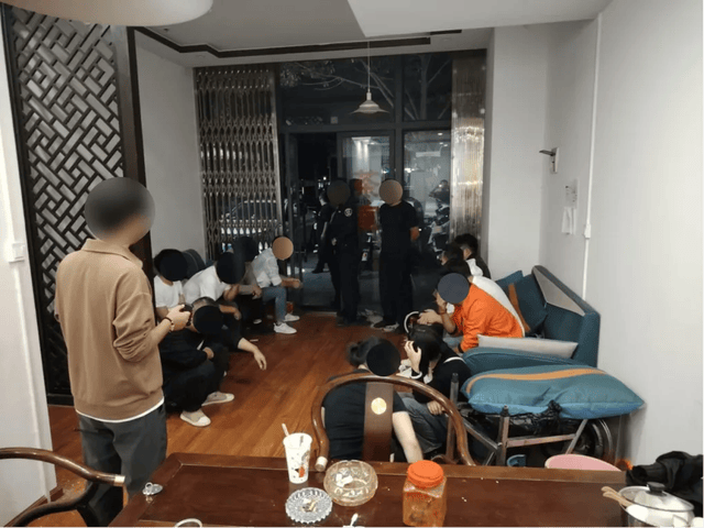 昆明警方披露：多人聚集<strong></p>
<p>币安币线图</strong>，竟然在干这件事，被“一锅端”！现场曝光……