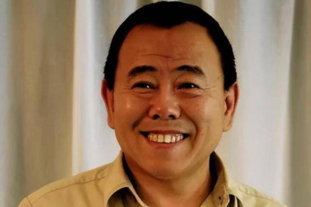 潘长江：我钱花一辈子也花不完<strong></p>
<p>币安交易</strong>，如今67岁却越活越“糊涂”了