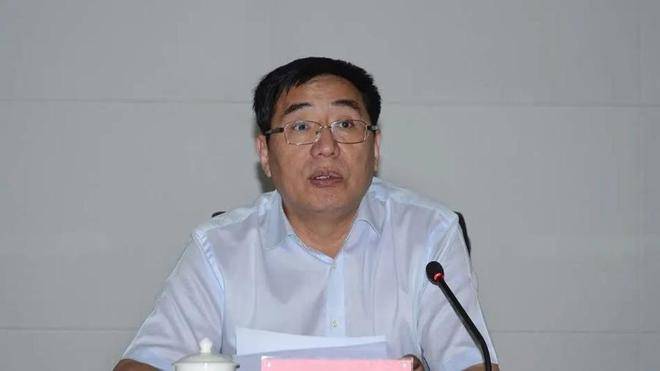 甘肃退休副省长被开除党籍<strong></p>
<p>币安交易</strong>，任上搞政治攀附，时任省长也落马
