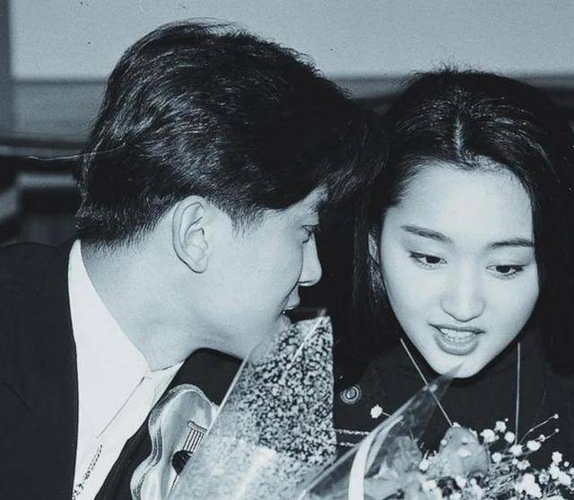 隐瞒了28年后<strong></p>
<p>币安注册教程</strong>，杨钰莹终于坦白：如果当年接受毛宁，现在早已当妈