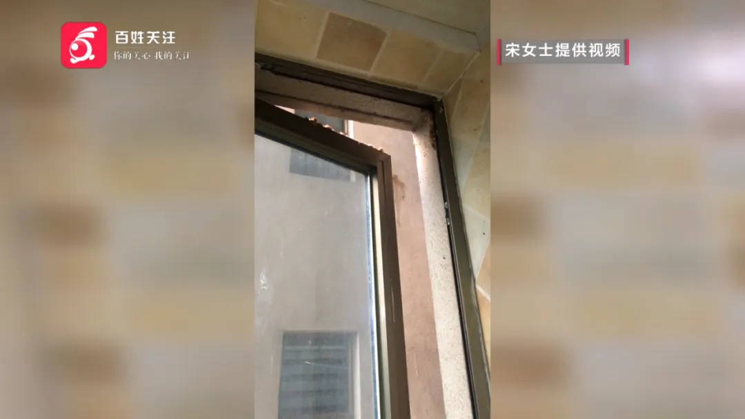 恶心坏了！贵阳一女子家中被扔进一颗“炸弹”<strong></p>
<p>货币与币安</strong>，残羹剩饭炸开花