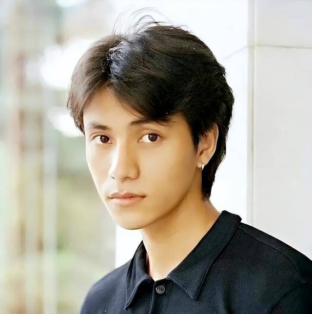 陈坤的儿子已成年<strong></p>
<p>币安钱包地址</strong>，容貌开始显现母亲的基因，像谁可以认得出吗？