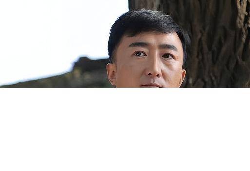 他是知名演员<strong></p>
<p>币安钱包地址</strong>，40岁二胎得女，41岁突然离世将悲痛留给妻子与儿女