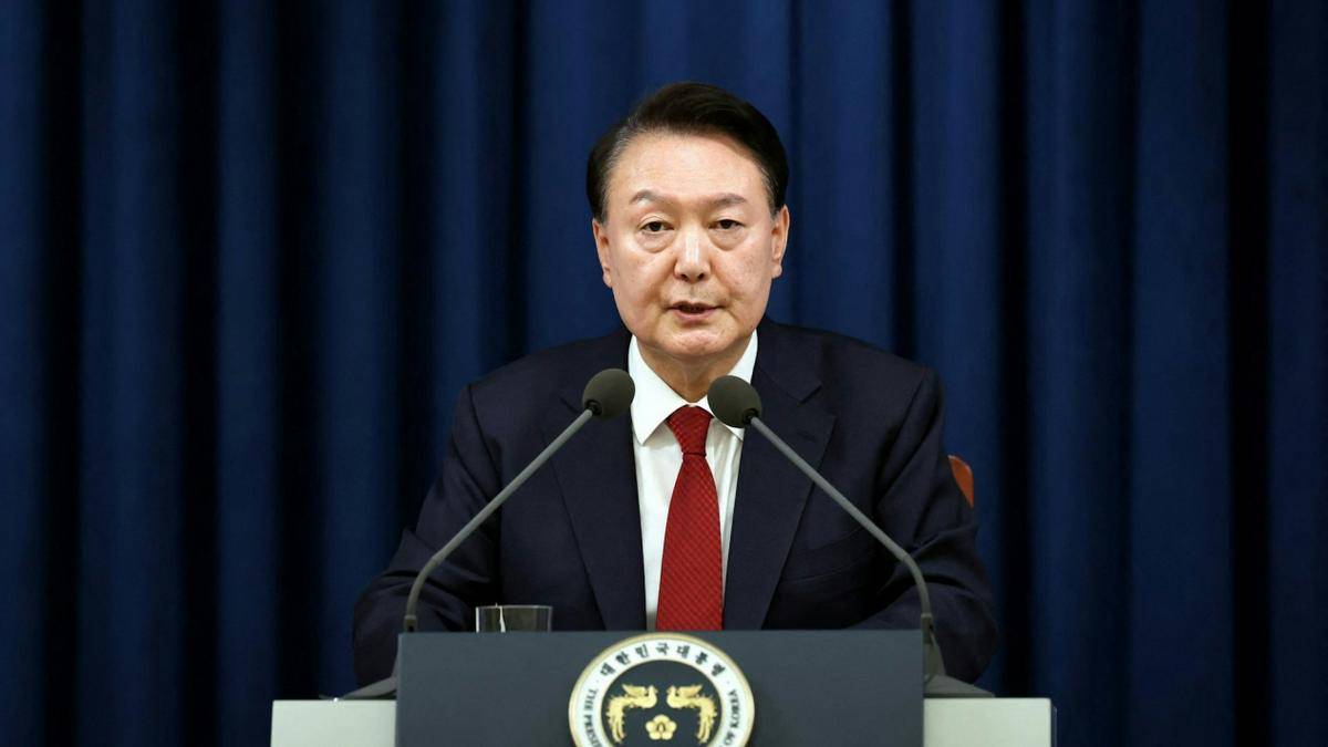 韩国政坛一夜大乱！150人冲进总统府<strong></p>
<p>币安交易数字货币</strong>，尹锡悦组织一万支持者拒捕