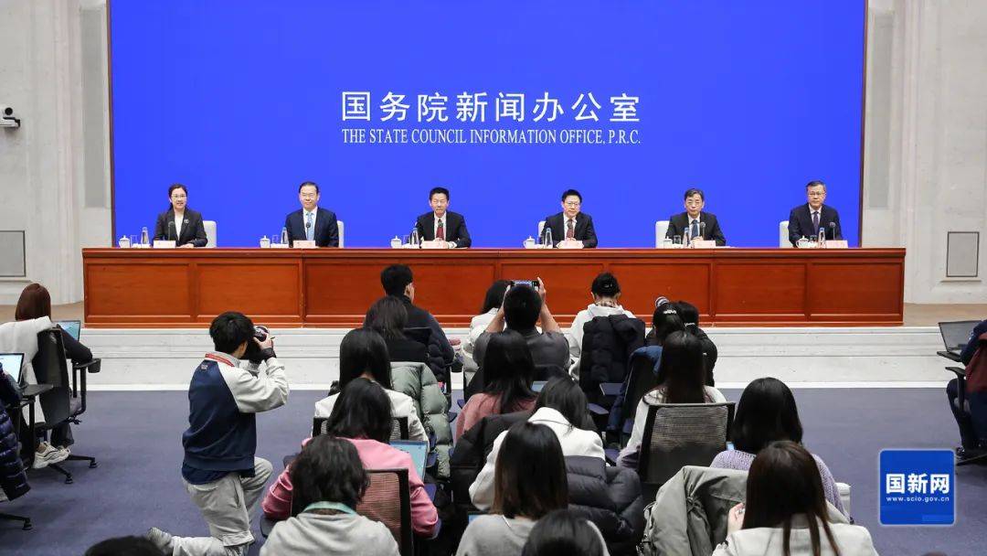 重大利好<strong></p>
<p>币安交易会所</strong>！A股集体高开！