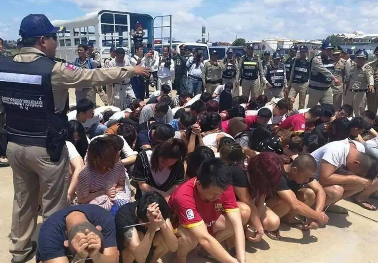 眼见骗不到中国人<strong></p>
<p>币安网</strong>，泰国某势力恼羞成怒，发表涉华谣言