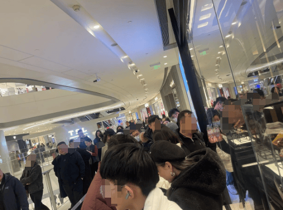 金价突破860元/克<strong></p>
<p>币安中国官网</strong>，有人跨城买：排了好长的队，下手晚了就抢光