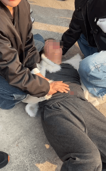 山东一单亲妈妈直播间阻止网友辱骂“唐宝”少年遭上门殴打<strong></p>
<p>币安网址</strong>，警方：已受理案件，正调查