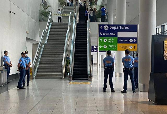 杜特尔特回国“接受命运”<strong></p>
<p>中币和安币</strong>，刚下飞机就被捕，可能会被秘密审判