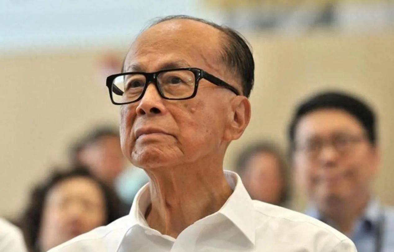 大反转！97岁李嘉诚赌输了？中方直接反将一军<strong></p>
<p>莱特币安卓挖矿</strong>，长和蒸发323亿