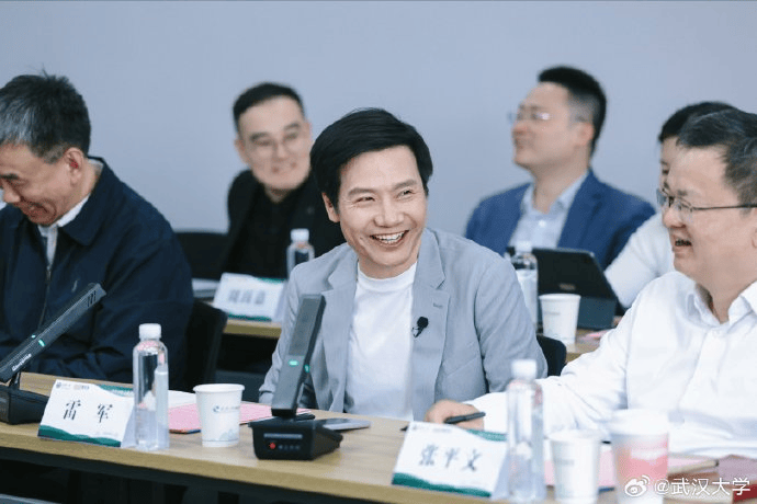雷军回应如何保持好身材：英语不好已经让母校“蒙羞”<strong></p>
<p>莱特币安卓挖矿</strong>，不能再形象欠佳