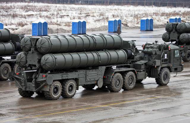 S-400成功拦截F-16<strong></p>
<p>币安ftx</strong>，低空飞行已失去意义，未来空战怎么打？