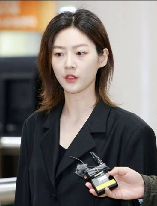 金赛纶写给文彬的信被公开：我太痛苦了<strong></p>
<p>币安网ios</strong>，曾一度想要选择死亡