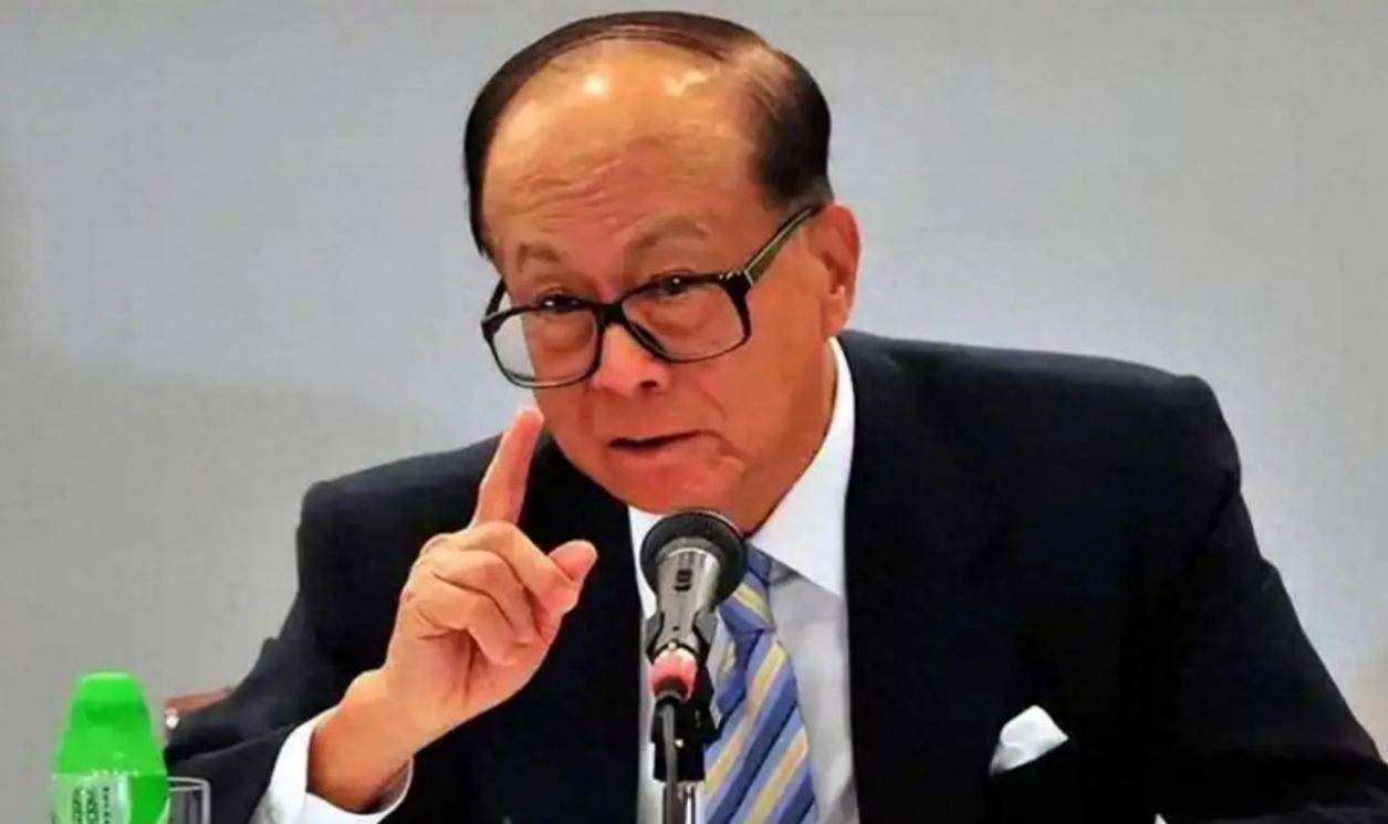李嘉诚铁了心了？港口或真没法留住了<strong></p>
<p>币安bcx</strong>，微妙时刻，黑石高层有动作
