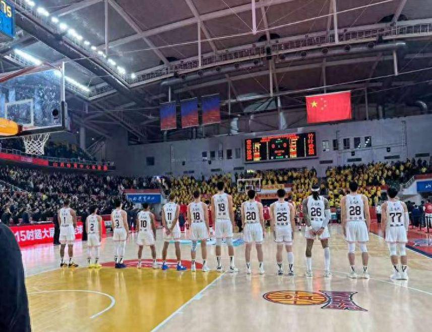 杜锋带13人出征上海！4外援+23兄弟<strong></p>
<p>nano币安</strong>，贝贝获重用