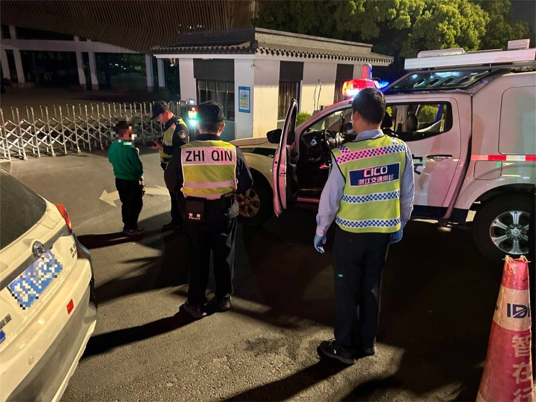 12岁男孩凌晨偷开父母车上高速<strong></p>
<p>币安VSYS</strong>，因车技太差被发现了……