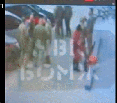 泽连斯基：乌军死亡10万<strong></p>
<p>币安控股</strong>，850万人外逃！乌克兰还能挤出多少兵？