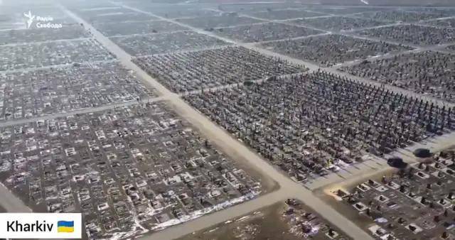 泽连斯基：乌军死亡10万<strong></p>
<p>币安控股</strong>，850万人外逃！乌克兰还能挤出多少兵？