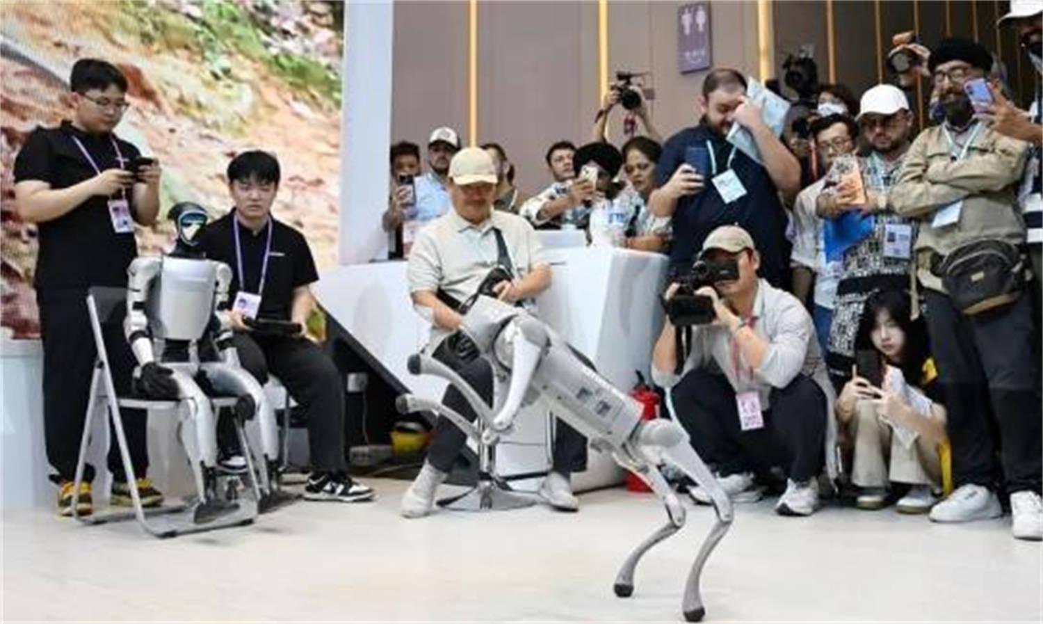 中美全面断供<strong></p>
<p>币安官方网址</strong>，200多国转身直飞中国广州，美国人担忧事还是发生