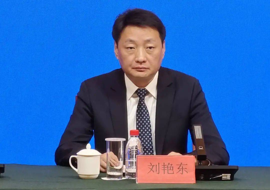 刘艳东<strong></p>
<p>币安官方网址</strong>，官宣落马