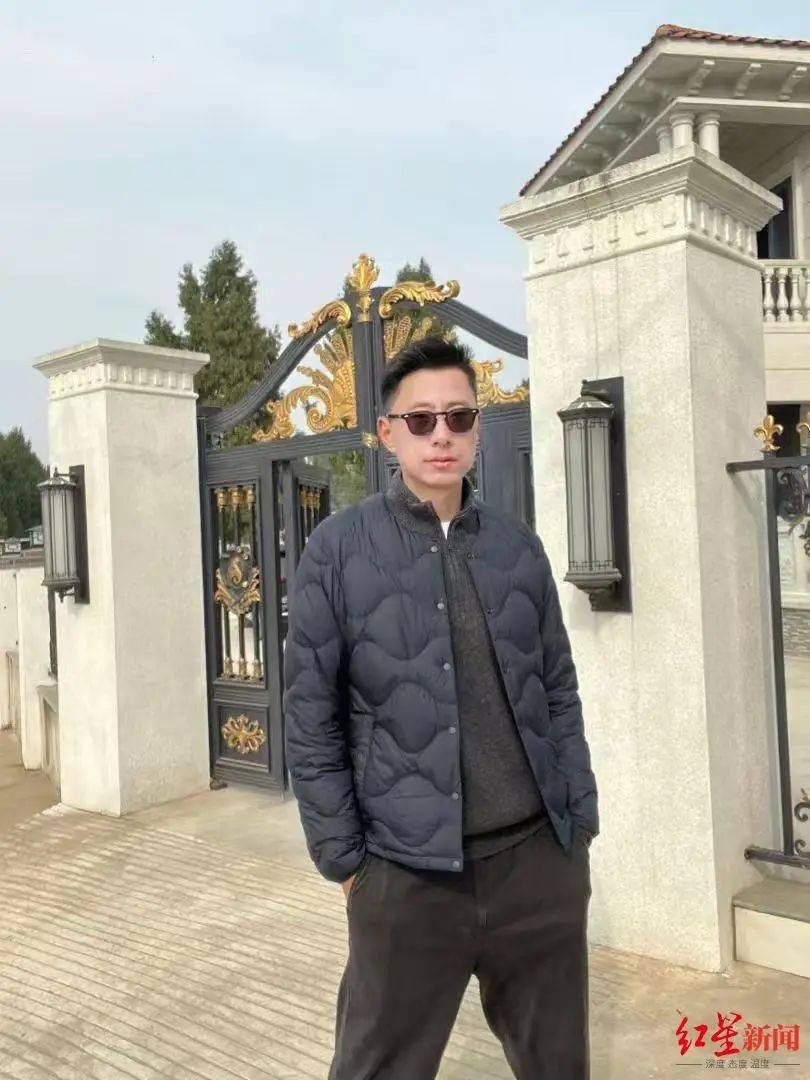小伙搬砖9年攒200万<strong></p>
<p>tct币安</strong>，修别墅买车：宁愿不要这些钱，若时间倒流想好好读书