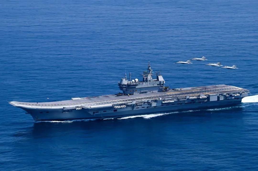 印度航母行踪曝光！180度掉头返航<strong></p>
<p>币安转人民币</strong>，这是在躲巴基斯坦的导弹吗？