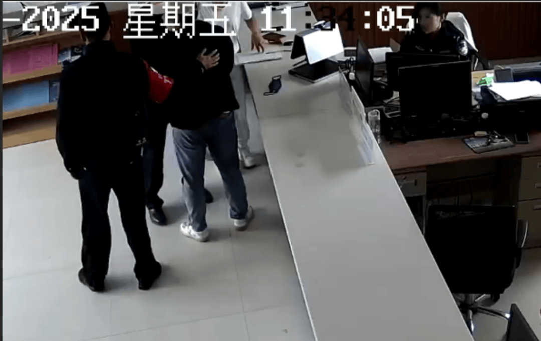 “女士<strong></p>
<p>币安下载</strong>，请把您的丈夫也叫来吧……”