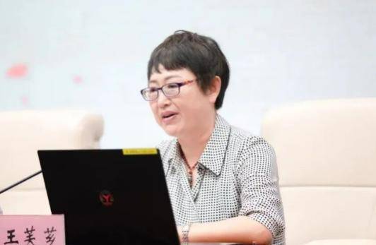 吉林一女官员被查！当过扫黑办主任<strong></p>
<p>币安下载</strong>，她曾说“吃人家的嘴短，拿人家的手短”