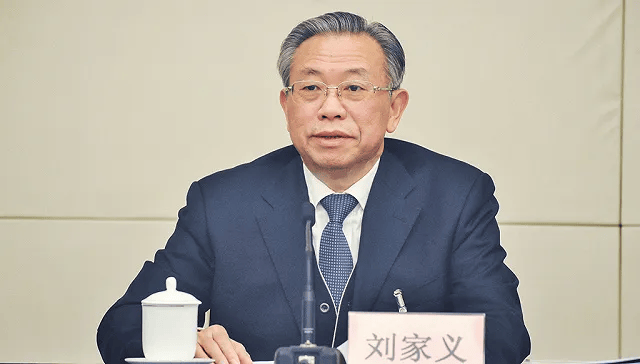 李锦斌、刘家义、刘赐贵、王建军<strong></p>
<p>币安测试网</strong>，已任中央指导组组长