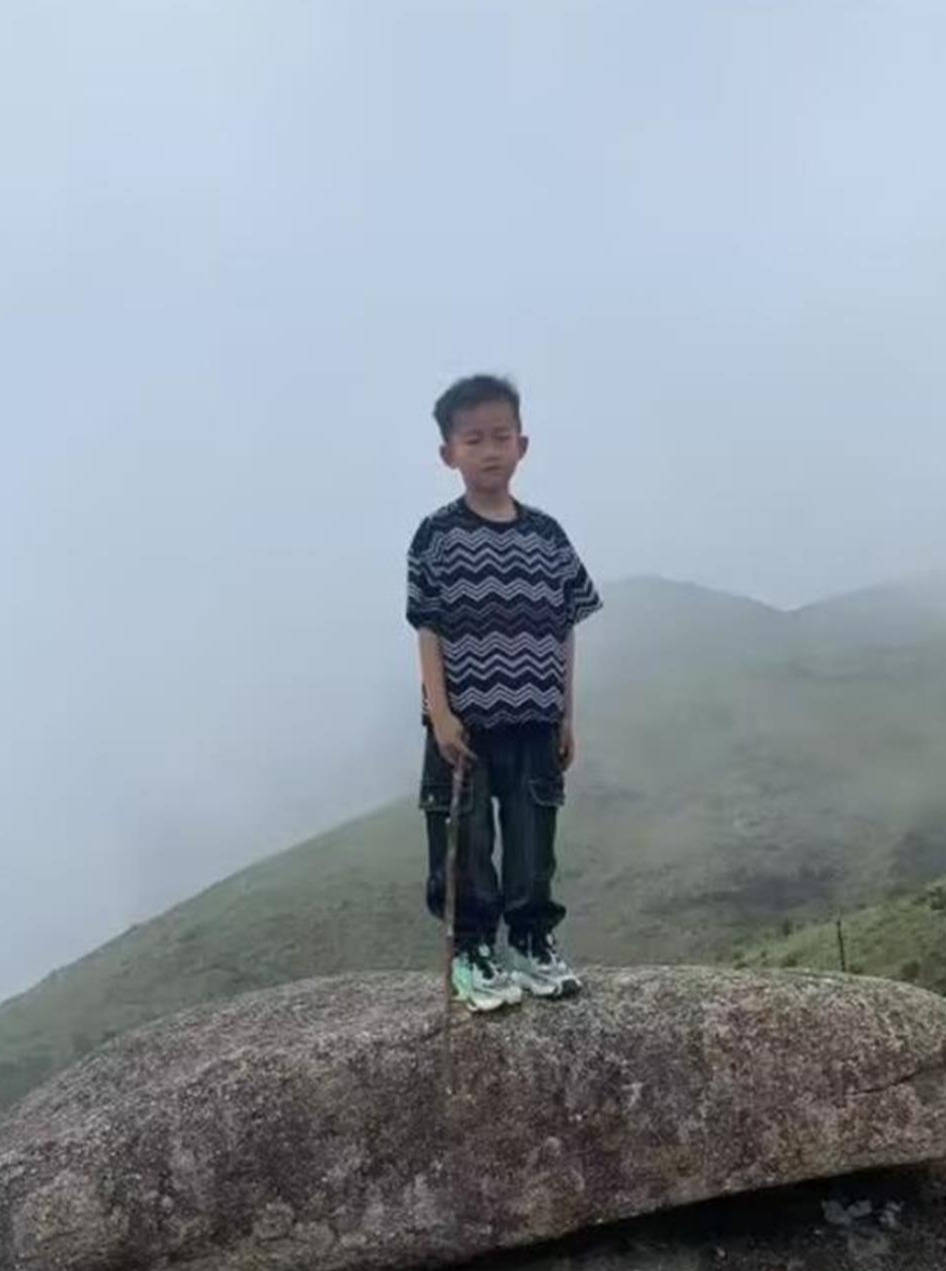 8岁男孩失联超90小时<strong></p>
<p>币安测试网</strong>，福建及国内多支救援队齐聚石谷解！正以目击者线索形成搜救圈